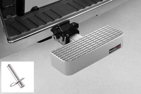 WEATHERTECH | THEFT DETERRENT STAINLESS HITCH PIN 1