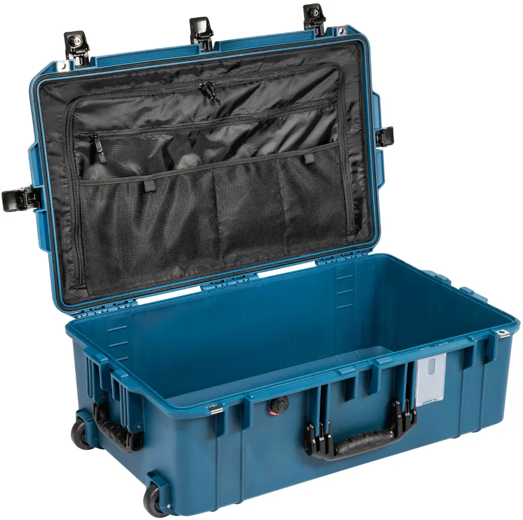 pelican-1595trvl-air-case-indigo-01.webp