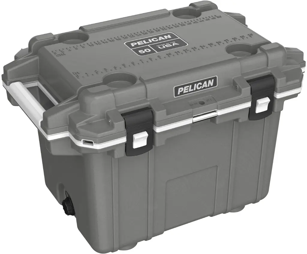 pelican-50qt-cooler-cement-white-02.webp