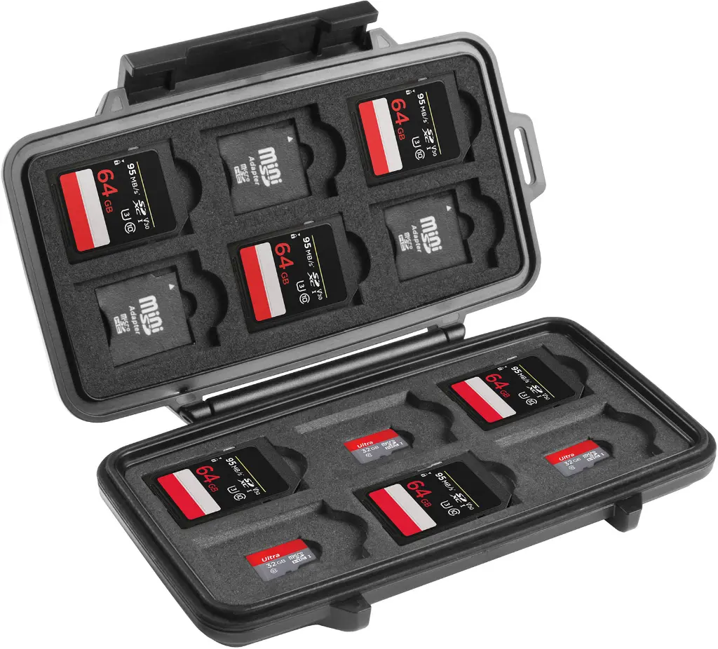 pelican-hard-camera-memory-sd-card-case.webp
