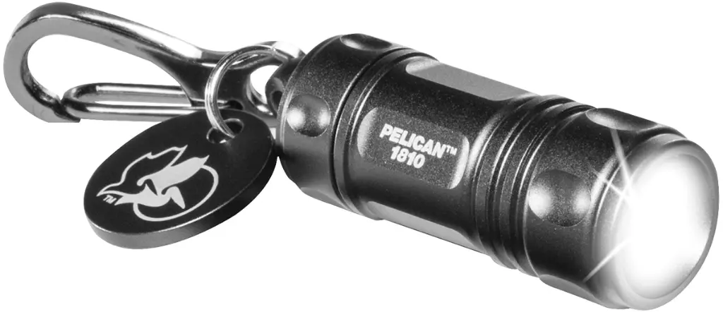 pelican-best-brightest-led-keychain-light (1).webp
