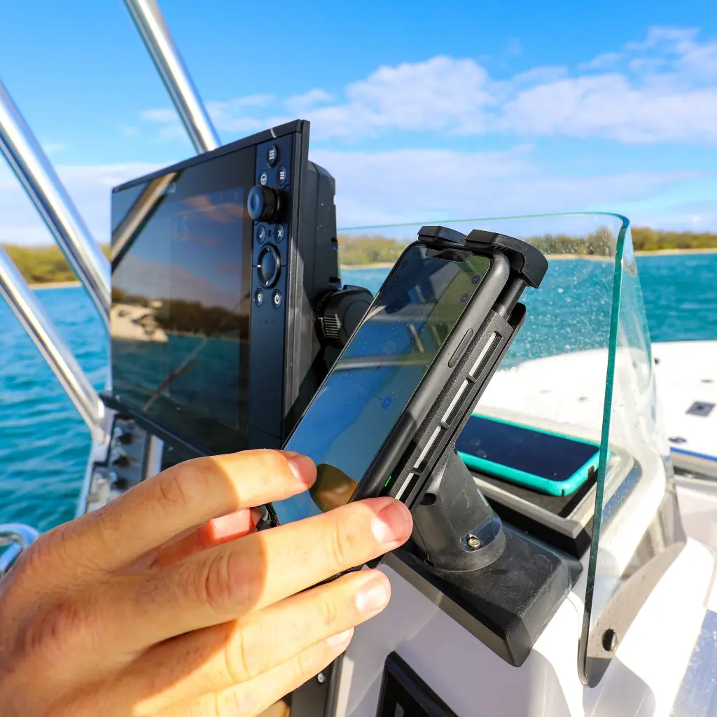 Edge. 15W waterproof wireless adjustable phone  charging mount 12/24V 4