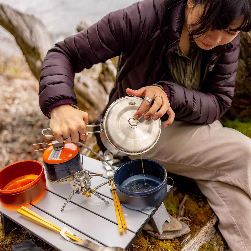 four-season-camp-stove-use 4