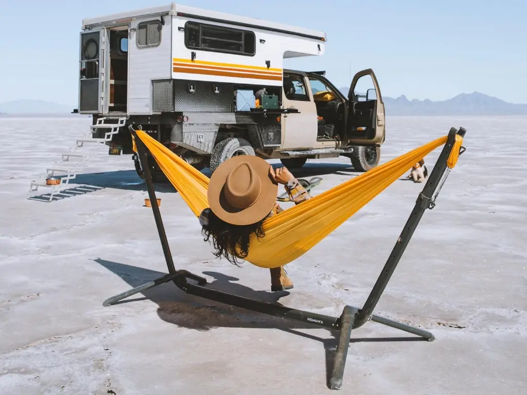 Swiftlet Portable Hammock Stand