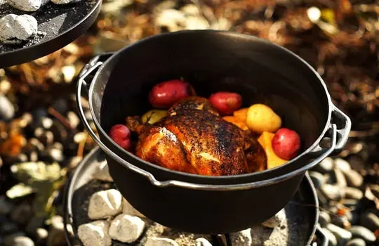 GUIDECAST DUTCH OVEN 7 QT 4.webp