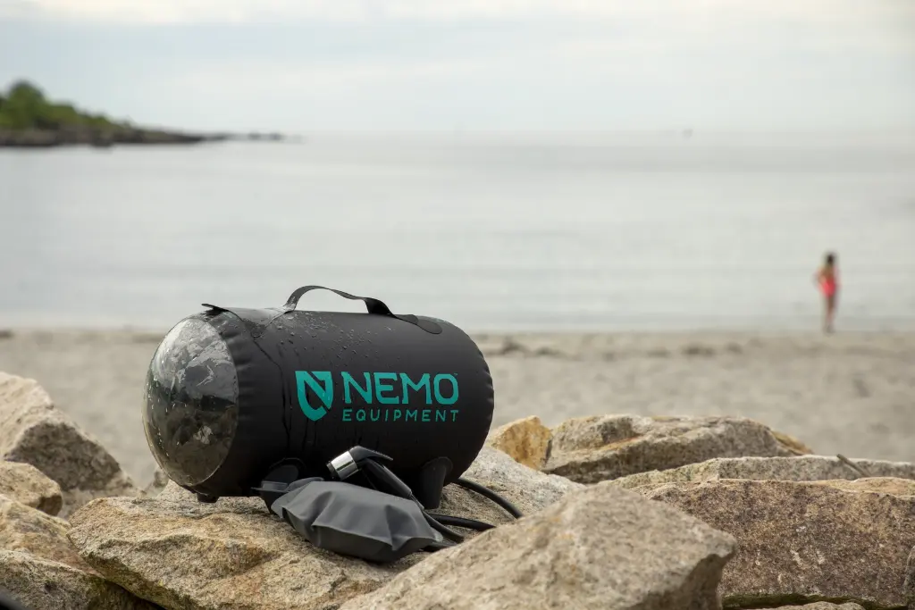 NEMO  HELIO PRESSURE SHOWER (DARK VERGLAS) 7.webp