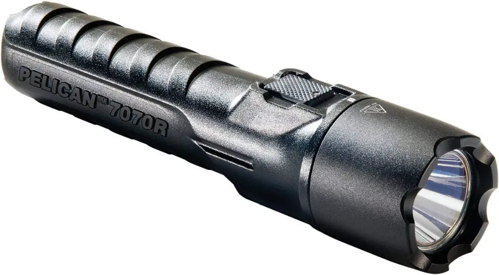 Pelican 7070R Rechargeable Tactical LED 2.webp