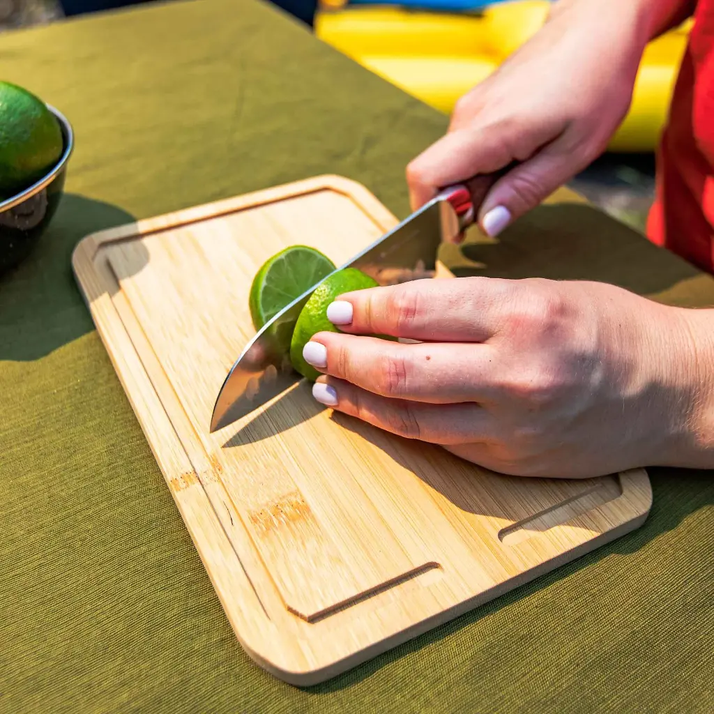 RAKAU CUTTING BOARD- SMALL 6.webp