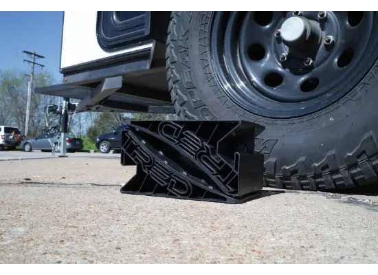 TRED | GT WHEEL CHOCK - BLACK
