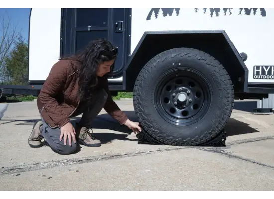 TRED | GT WHEEL CHOCK - BLACK