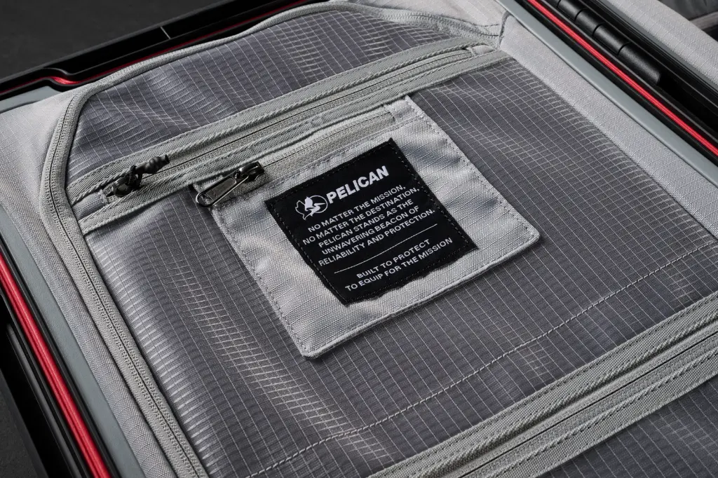 HC22,PELICAN TRVL HARDSIDE CARRY-ON,BLK