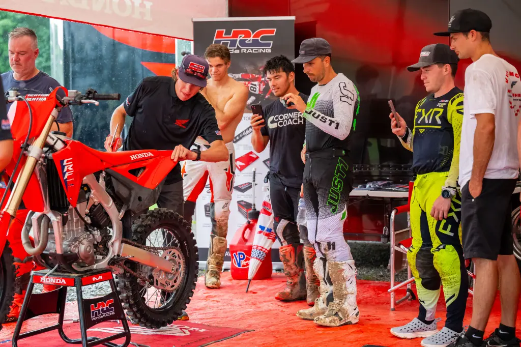 CRF450R 5.webp