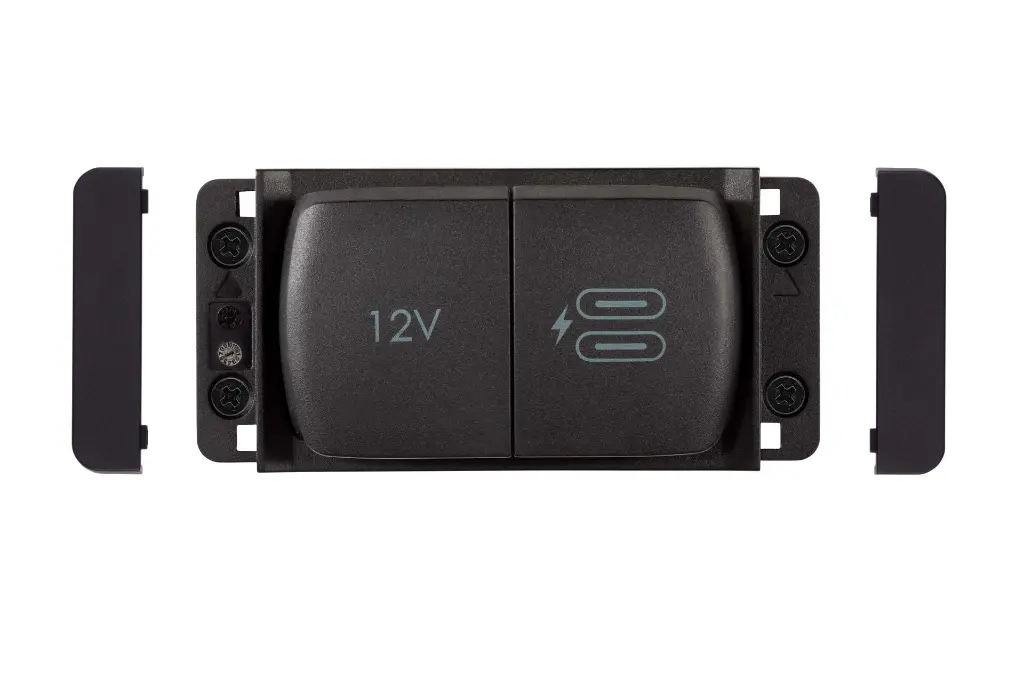 FLIP PRO MULTI USB-C & 12V POWER SOCKET